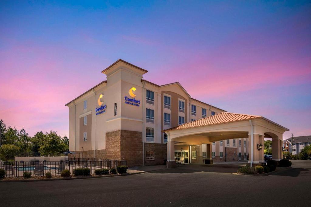 Comfort Inn & Suites Tifton Eksteriør billede