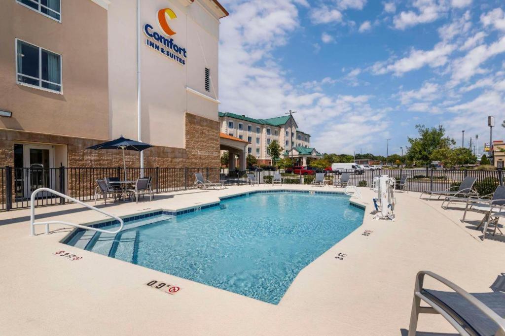 Comfort Inn & Suites Tifton Eksteriør billede